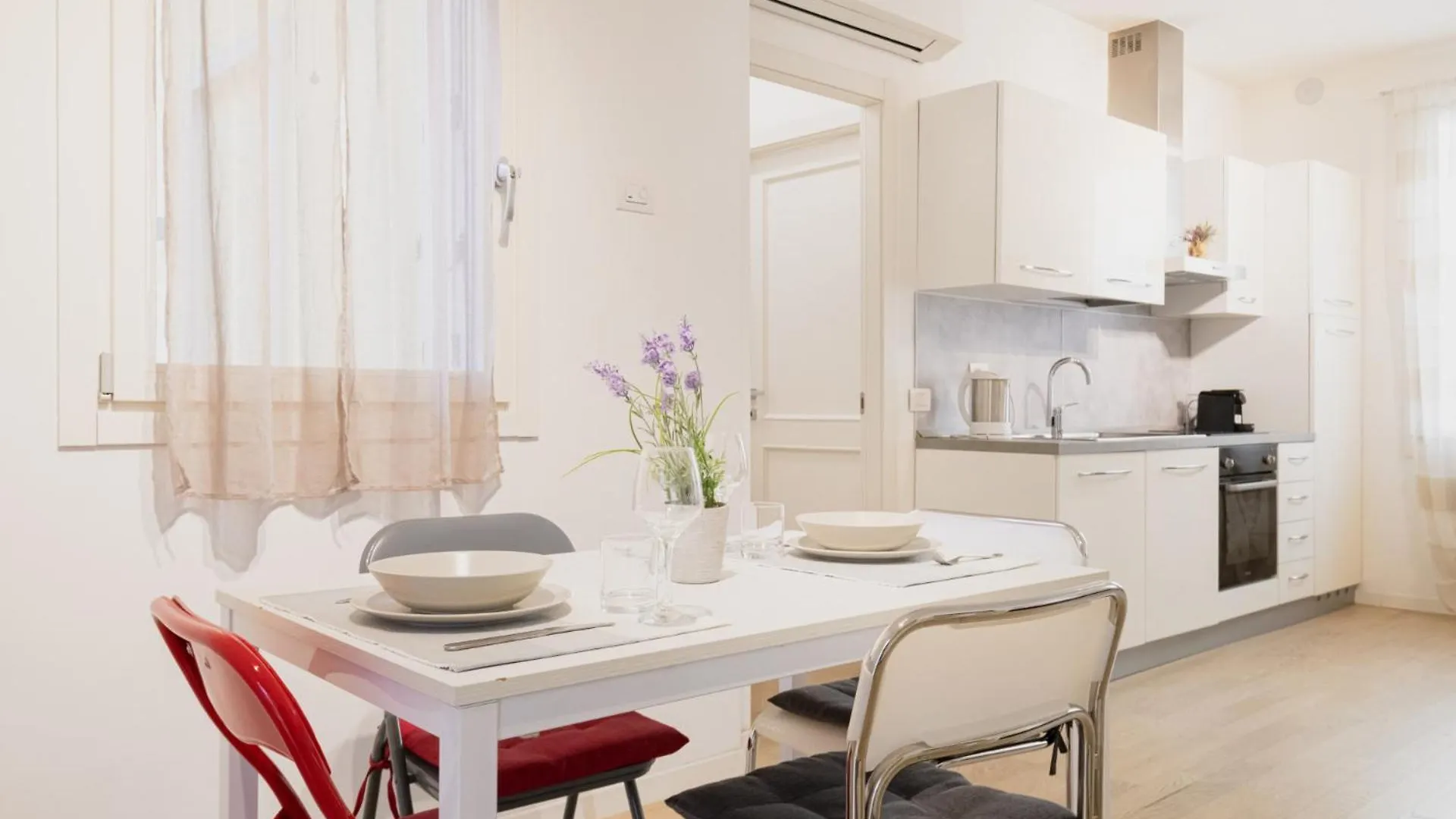 Easylife - Stile E Comfort Sui Navigli Apartment Milan